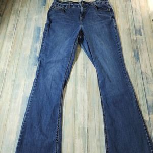 Lane Bryant Plus Size 16 Long Boot Cut Jeans Christmas